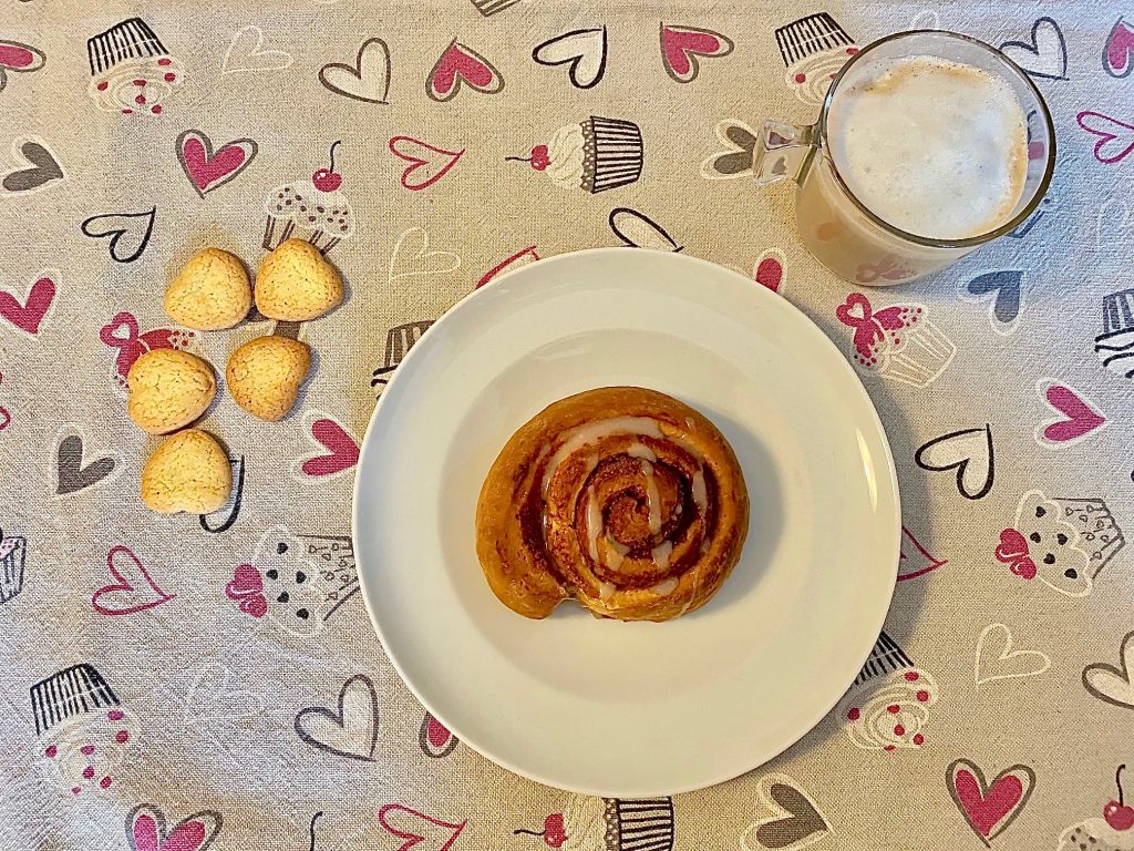 Cinnamon rolls